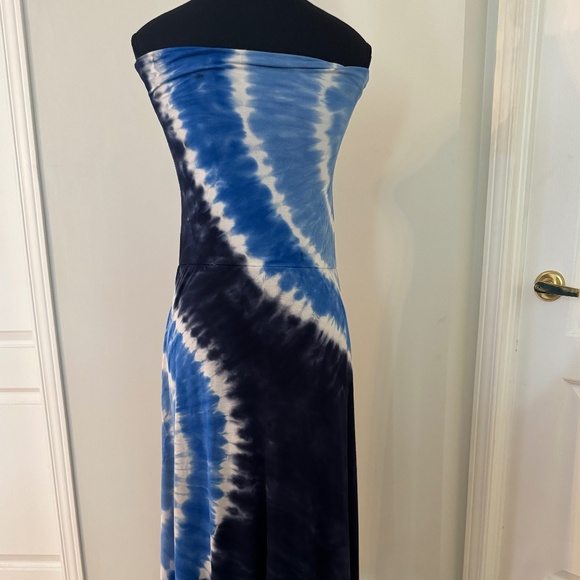 Two in one . Tie  Die  sleeveless summer/beach dress/skirt   Med - Picture 2 of 6